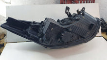 Load image into Gallery viewer, Frontscheinwerfer Hyundai I30 92101-06020-4CAR Links Scheinwerfer Headlight SCH9876834361sw