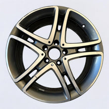 Laden Sie das Bild in den Galerie-Viewer, 1x Alufelge 18 Zoll 8.0&quot; 5x112 A2224011900 Mercedes-Benz Rim Wheel