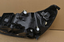 Laden Sie das Bild in den Galerie-Viewer, Frontscheinwerfer Ford Focus NX7B-13E014-CF Rechts Scheinwerfer Headlight SCH8762470242ei