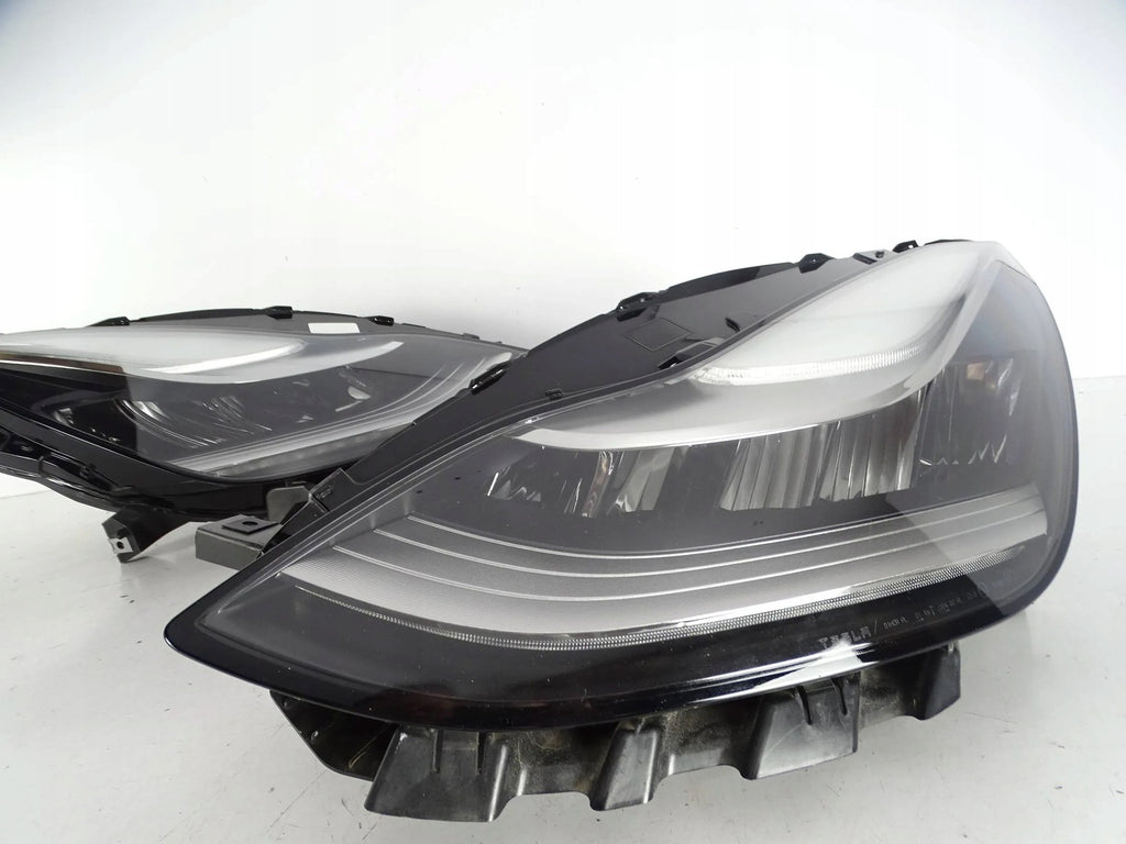 Frontscheinwerfer Tesla 3 1077375-00-6 Full LED Ein Stück (Rechts oder Links)