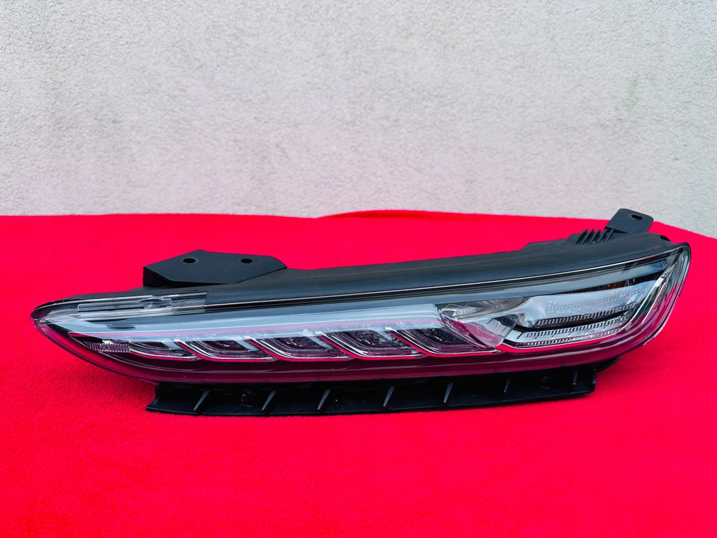 Frontscheinwerfer Hyundai Kona 92207-J92 Links Scheinwerfer Headlight SCH3199052620we