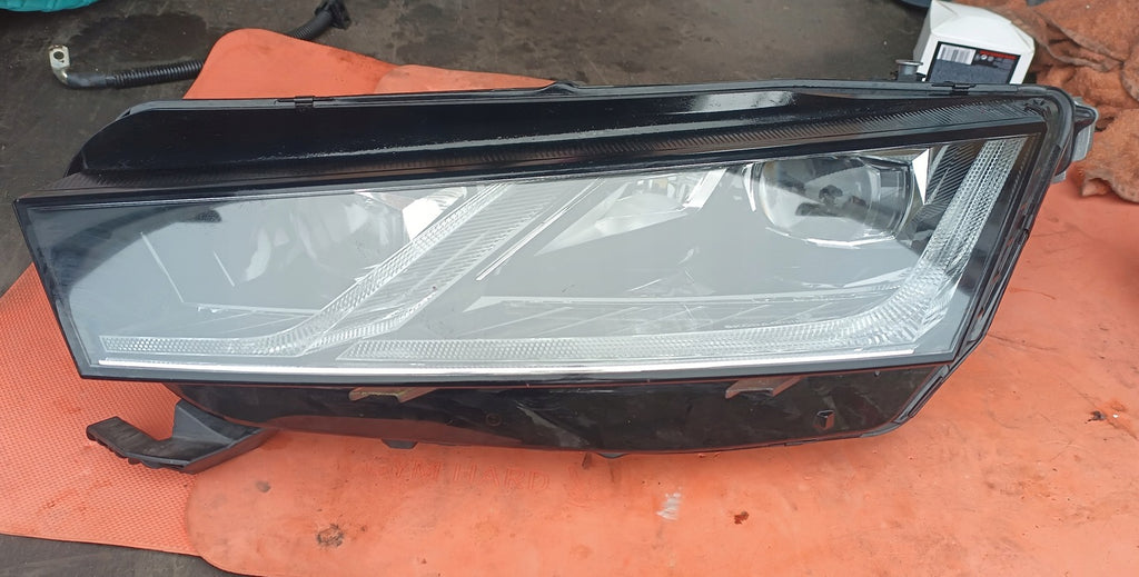 Frontscheinwerfer Skoda Octavia IV 5E4941015B LED Links Scheinwerfer Headlight SCH1948637223gc