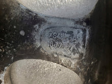 Laden Sie das Bild in den Galerie-Viewer, 1x Alufelge 15 Zoll 6.0&quot; 4x108 52 5ET XS4J-1007-GA XS4J-GA MA-DAR81 Ford Fiesta