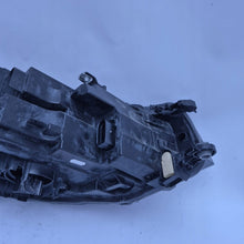 Laden Sie das Bild in den Galerie-Viewer, Frontscheinwerfer VW T-Cross 2GM941035B Full LED Links Scheinwerfer Headlight SCH8966523257mz