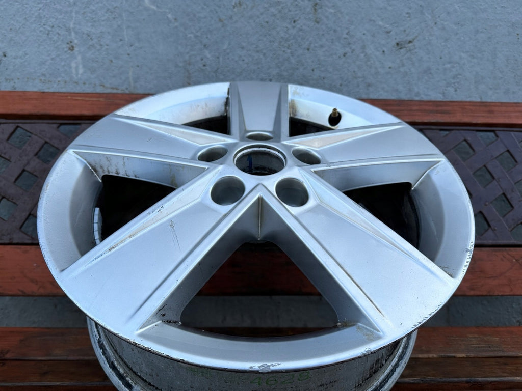 1x Alufelge 16 Zoll 6.0" 5x112 48ET Glanz Silber 5E0601025M Skoda Octavia Iii