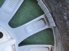 Laden Sie das Bild in den Galerie-Viewer, 1x Alufelge 16 Zoll 6.5" 5x112 42ET Glanz Silber 3G0071496B VW Passat B8 FEL3206967579nq