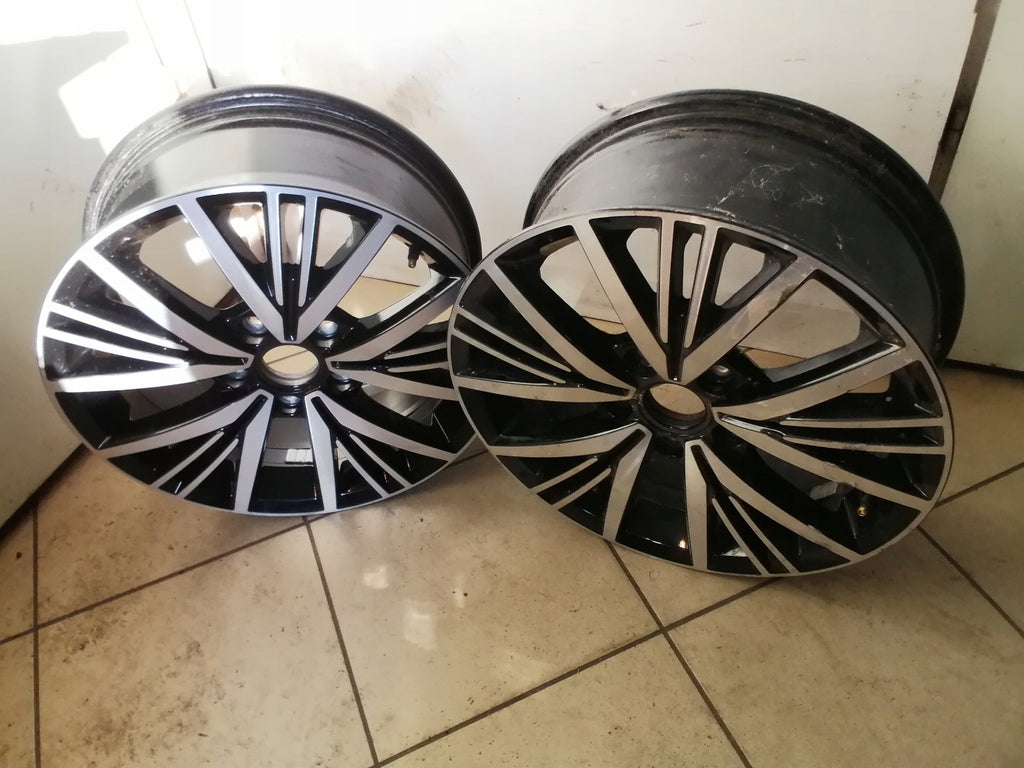 1x Alufelge 16 Zoll 6.5" 5x112 46ET 5G0601025CD VW Golf Rim Wheel FEL1619422335qt