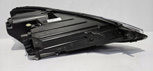 Laden Sie das Bild in den Galerie-Viewer, Frontscheinwerfer Tesla Model S 105357400E Links Scheinwerfer Headlight