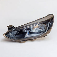 Laden Sie das Bild in den Galerie-Viewer, Frontscheinwerfer Ford Focus MX7B-13E015-CD LED Links Scheinwerfer Headlight