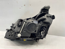 Laden Sie das Bild in den Galerie-Viewer, Frontscheinwerfer Mercedes-Benz W213 A2139069608 A2139062606 LED Rechts SCH6958267835nl
