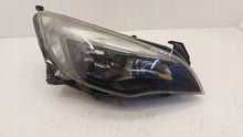 Laden Sie das Bild in den Galerie-Viewer, Frontscheinwerfer Opel Astra 13297723 Rechts Scheinwerfer Headlight SCH7289508033ay