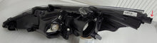 Laden Sie das Bild in den Galerie-Viewer, Frontscheinwerfer Toyota Verso 81130-0F161-00 Rechts Scheinwerfer Headlight SCH3580549209mo