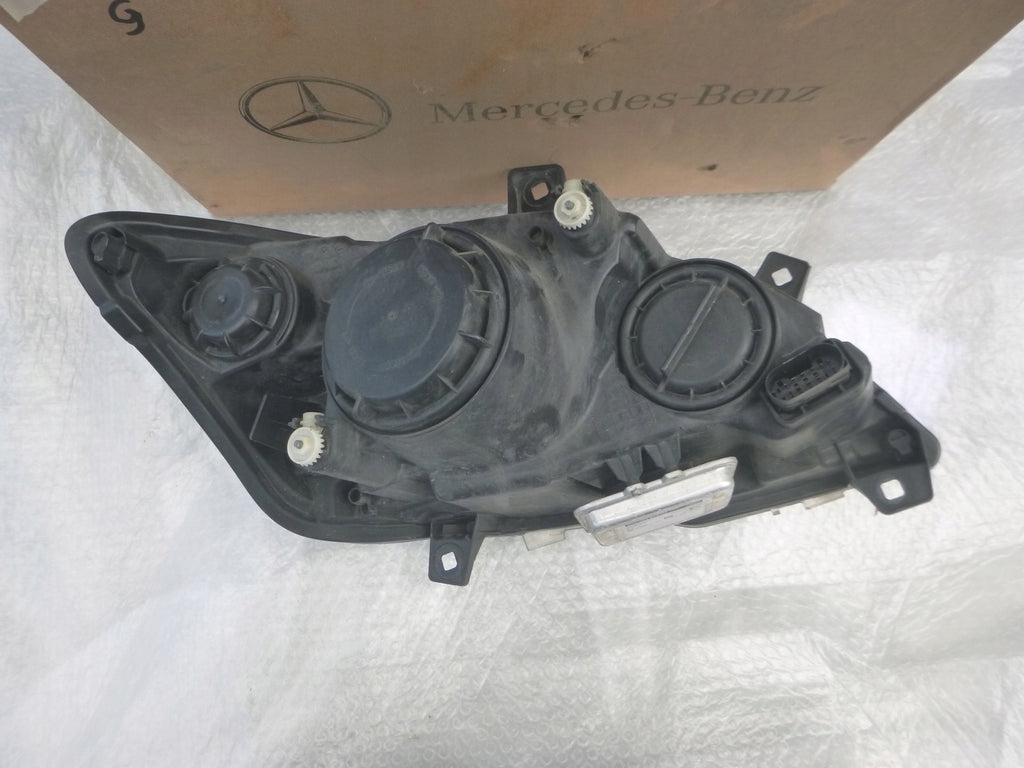 Frontscheinwerfer Mercedes-Benz Viano A6398202861 LED Links Headlight