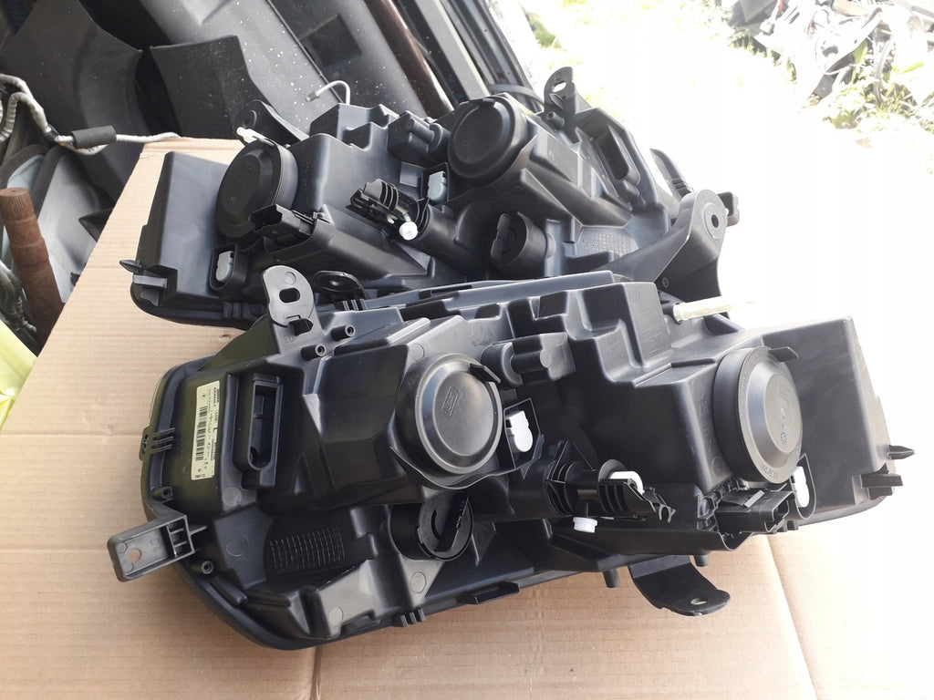 Frontscheinwerfer Dacia Sandero II Logan 90114431 Ein Stück (Rechts oder Links)