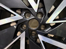 Laden Sie das Bild in den Galerie-Viewer, 1x Alufelge 18 Zoll 5E3601025AD Skoda Octavia I Rim Wheel FEL3070440622lx