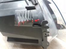 Laden Sie das Bild in den Galerie-Viewer, Frontscheinwerfer Opel Vivaro 9832837680 Links Scheinwerfer Headlight SCH7918507825mb