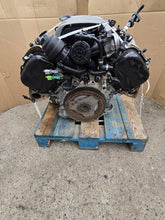 Load image into Gallery viewer, Motor Audi A6 A4 AUK 3.0 FSI 255PS 188kW 132TKm 2005 Benzin Engine Komplett