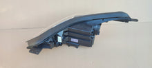 Load image into Gallery viewer, Frontscheinwerfer Kia Sportage IV 92102-F1110 Xenon Rechts Headlight SCH7463527946ef