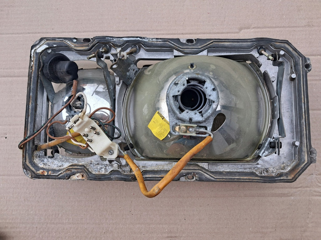 Frontscheinwerfer Mercedes-Benz W116 1168205761 Ein Stück (Rechts oder Links)