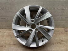 Laden Sie das Bild in den Galerie-Viewer, 1x Alufelge 16 Zoll 46ET Blau 5H0071496 VW Golf Viii Rim Wheel FEL8534244896it