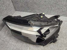 Laden Sie das Bild in den Galerie-Viewer, Frontscheinwerfer Audi E-Tron 89A941033D-SCZ LED Links Scheinwerfer Headlight SCH9675674400lo