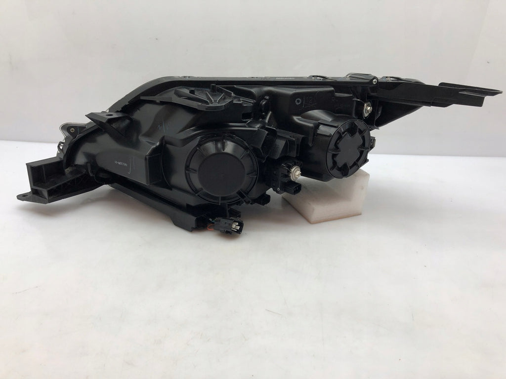 Frontscheinwerfer Mitsubishi L200 8301D378 Rechts Scheinwerfer Headlight