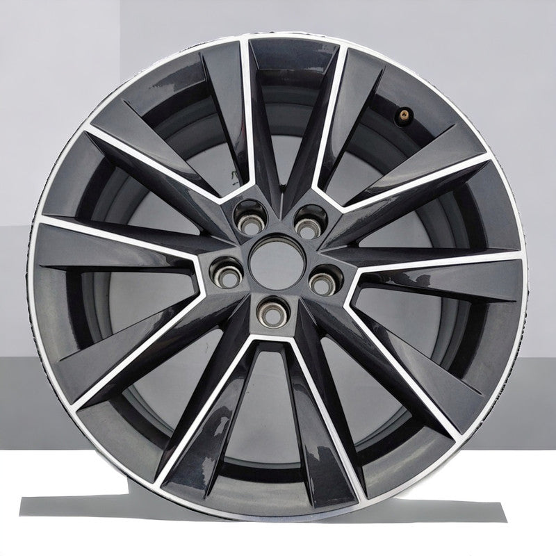 1x Alufelge 17 Zoll 7.0" 5x100 46ET Glanz Graphit 5JJ601025A Skoda Fabia Iii