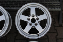Laden Sie das Bild in den Galerie-Viewer, 4x Alufelge 16 Zoll 7.0" 5x112 35ET 8W0601025 Audi A4 B9 Rim Wheel FEL4116298843qk