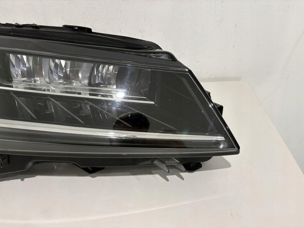 Frontscheinwerfer Skoda Superb III 3V1941016D Rechts Scheinwerfer Headlight SCH2081885041im