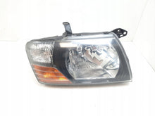 Laden Sie das Bild in den Galerie-Viewer, Frontscheinwerfer Mitsubishi Pajero I 10087420 Rechts Scheinwerfer Headlight SCH1282299250fw