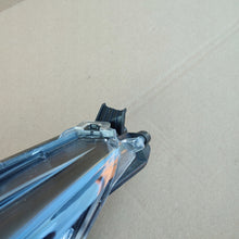 Load image into Gallery viewer, Frontscheinwerfer Toyota Corolla 81150-02S70 LED Ein Stück (Rechts oder Links)