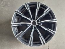 Load image into Gallery viewer, 1x Alufelge 20 Zoll 10.5" 5x112 40ET 8071997 BMW X5 G05 G06 Rim Wheel FEL8070489410kj