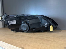 Load image into Gallery viewer, Frontscheinwerfer VW Golf VIII 5H1941005 LED Links Scheinwerfer Headlight SCH8178724398jm