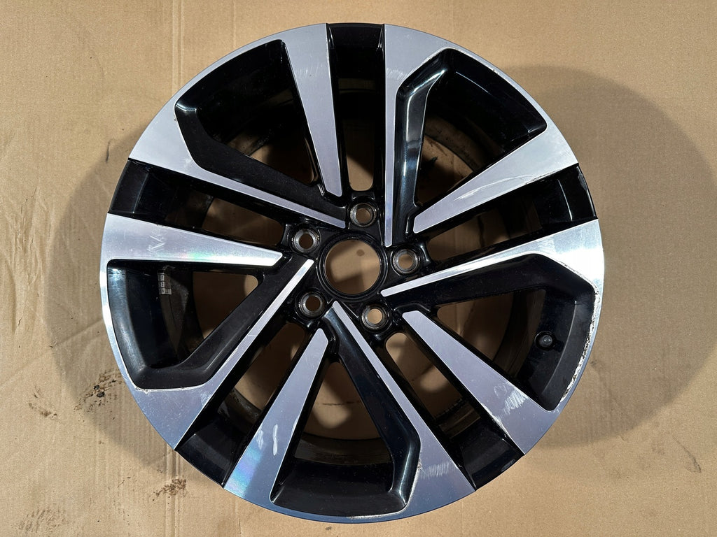 1x Alufelge 17 Zoll 7.0" 5x112 45ET 2GA601025R VW T-Roc Rim Wheel