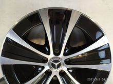 Load image into Gallery viewer, 1x Alufelge 18 Zoll 9.0&quot; 5x112 52,5ET A2134015300 Mercedes-Benz W213 Rim Wheel