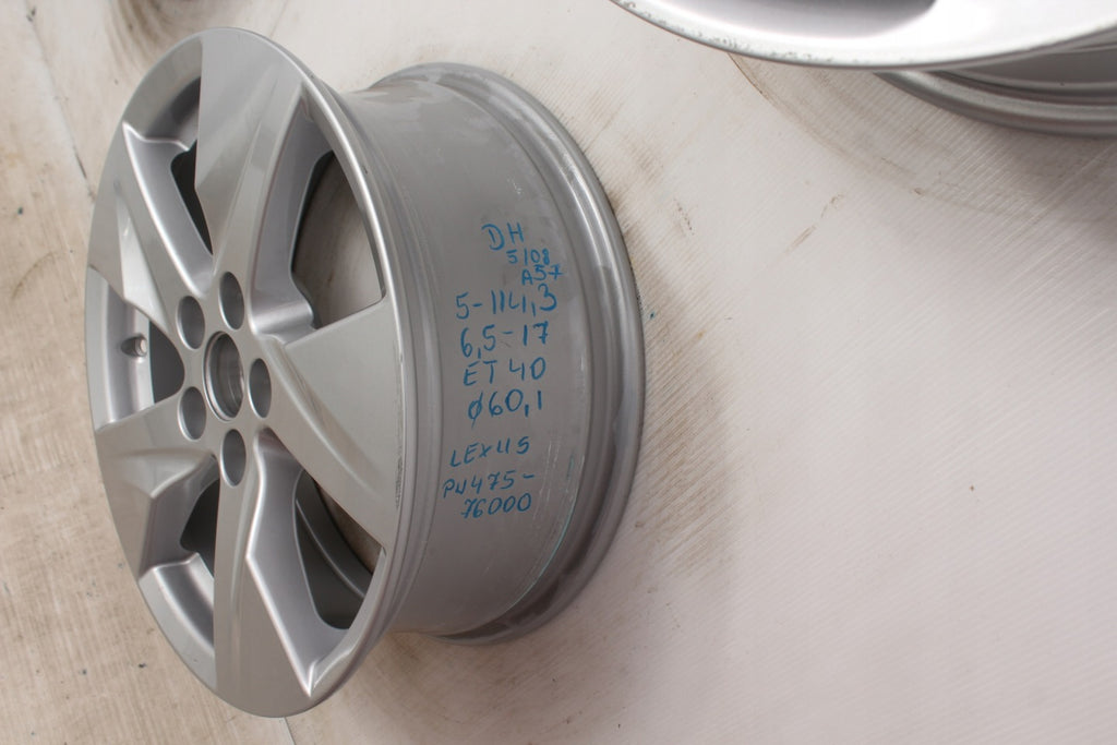 1x Alufelge 17 Zoll 6.5" 5x114.3 40ET PW47576000 Lexus Rim Wheel FEL3332473712pg