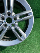 Laden Sie das Bild in den Galerie-Viewer, 1x Alufelge 17 Zoll 7.5" 5x112 7848601 BMW Rim Wheel FEL7172644862oo
