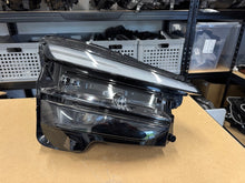 Laden Sie das Bild in den Galerie-Viewer, Frontscheinwerfer Tesla Y 1918351-00-D LED Rechts Scheinwerfer Headlight