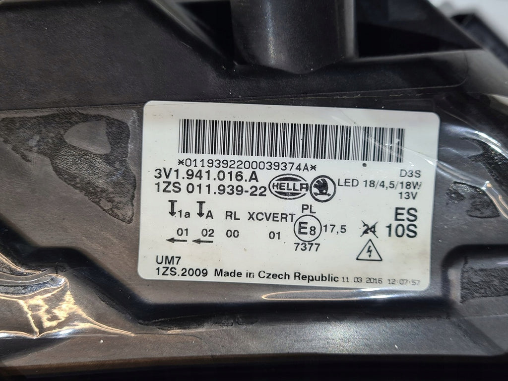 Frontscheinwerfer Skoda Superb III 3V1941016A Xenon Rechts Headlight