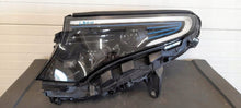 Laden Sie das Bild in den Galerie-Viewer, Frontscheinwerfer Mercedes-Benz Eqc RKC12219 Vorderseite Scheinwerfer Headlight SCH9938103842ws
