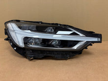 Laden Sie das Bild in den Galerie-Viewer, Frontscheinwerfer Volvo Xc60 II 32133549 Rechts Scheinwerfer Headlight SCH7193580764zy