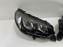 Laden Sie das Bild in den Galerie-Viewer, Frontscheinwerfer Peugeot 73313326 Full LED Ein Stück (Rechts oder Links) SCH7963208564gp