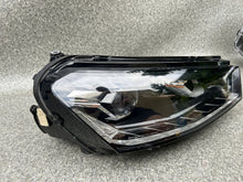 Load image into Gallery viewer, Frontscheinwerfer Skoda Fabia IV 6VB941016A Full LED Rechts Headlight SCH3948093763qb