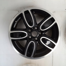 1x Alufelge 18 Zoll 7.0