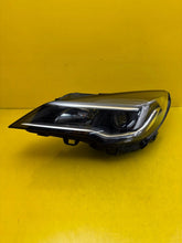 Laden Sie das Bild in den Galerie-Viewer, Frontscheinwerfer Opel Astra K 39077800 LED Links Scheinwerfer Headlight SCH5377158806yr