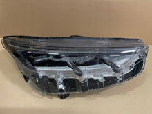 Laden Sie das Bild in den Galerie-Viewer, Frontscheinwerfer Ford LJ8B13008EF Rechts Scheinwerfer Headlight