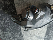 Laden Sie das Bild in den Galerie-Viewer, Frontscheinwerfer Hyundai Getz 92101-1C50092101-1C500 Links Headlight