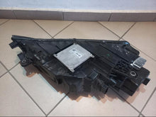 Load image into Gallery viewer, Frontscheinwerfer Skoda Octavia III 5E1941015F Links Scheinwerfer Headlight SCH3251468113xh