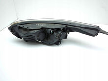 Load image into Gallery viewer, Frontscheinwerfer Kia Ceed 92102J7060 Rechts Scheinwerfer Headlight