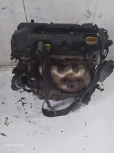 Laden Sie das Bild in den Galerie-Viewer, Motor Opel Corsa E B14XER 1.4 74kW 177TKm 2014 Benzin Engine Unkomplett MOT8076422027zk